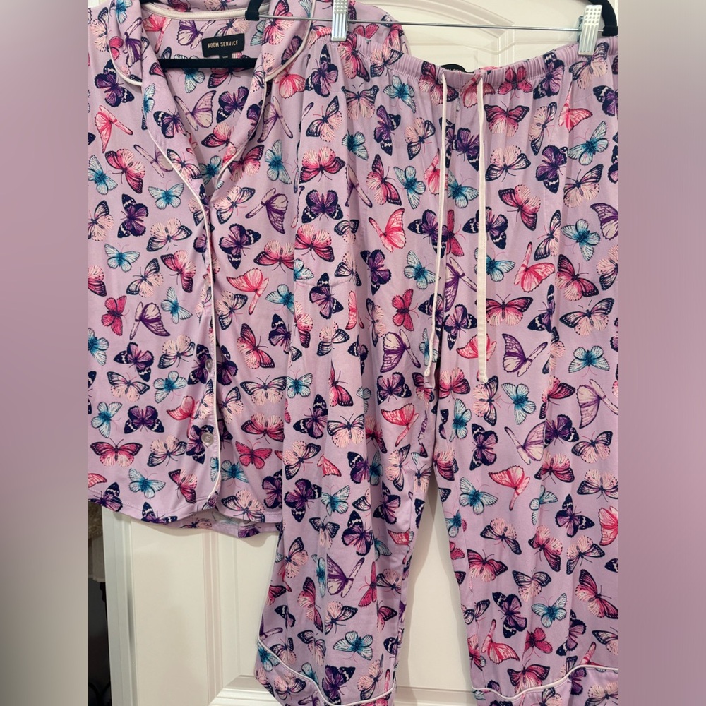 Room Service Butterfly PJ Set 🦋